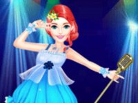 Fashion Star Dress Up Game
